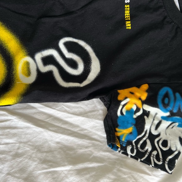 Zara Graffiti T - Picture 3 of 4